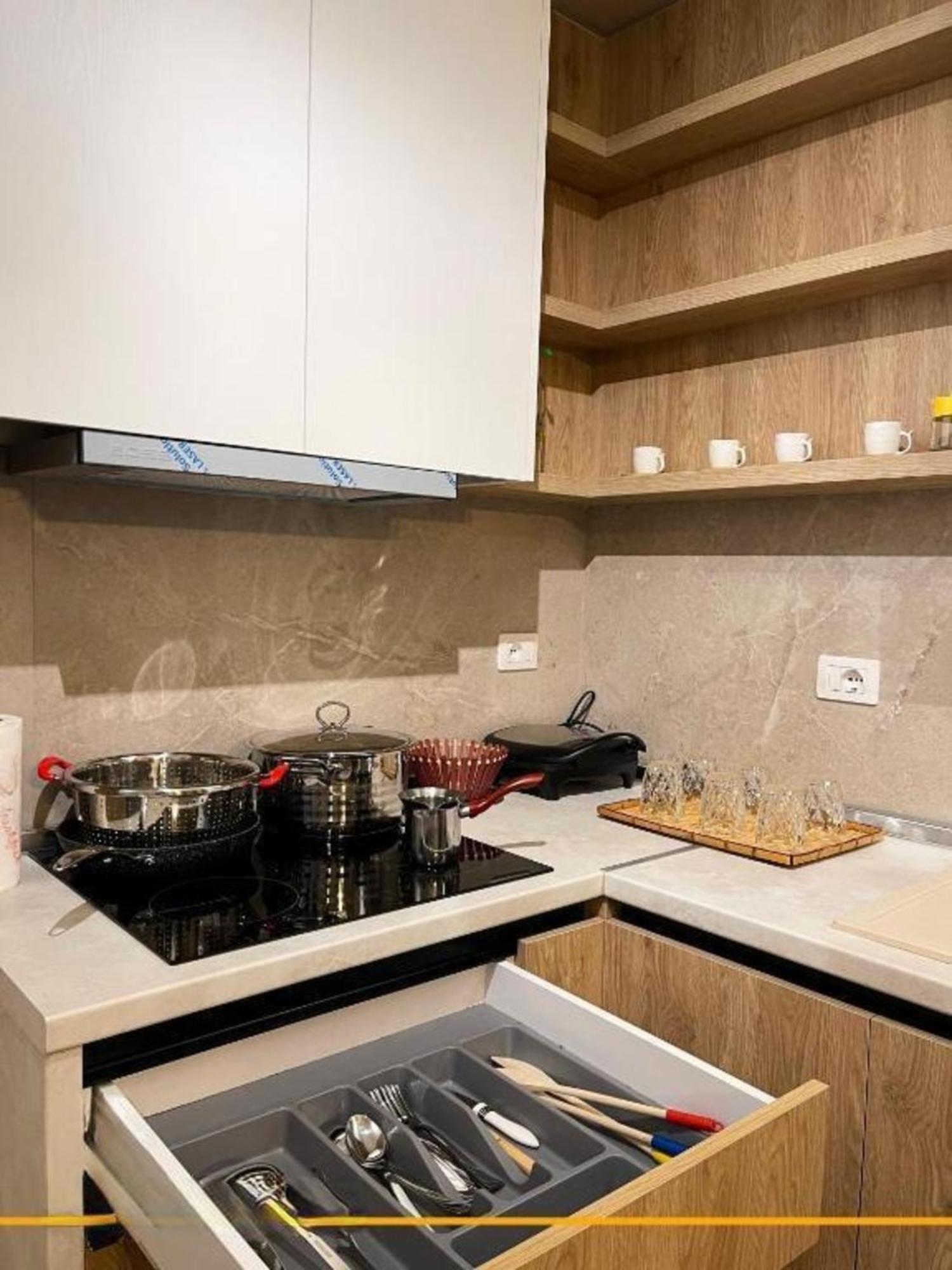 Flori Apartments Saranda Kültér fotó