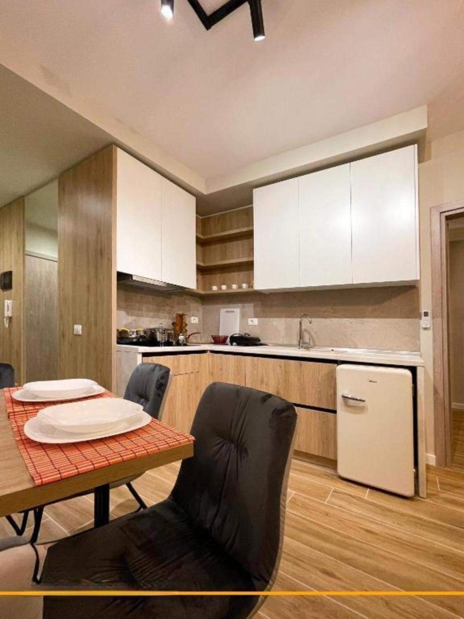 Flori Apartments Saranda Kültér fotó