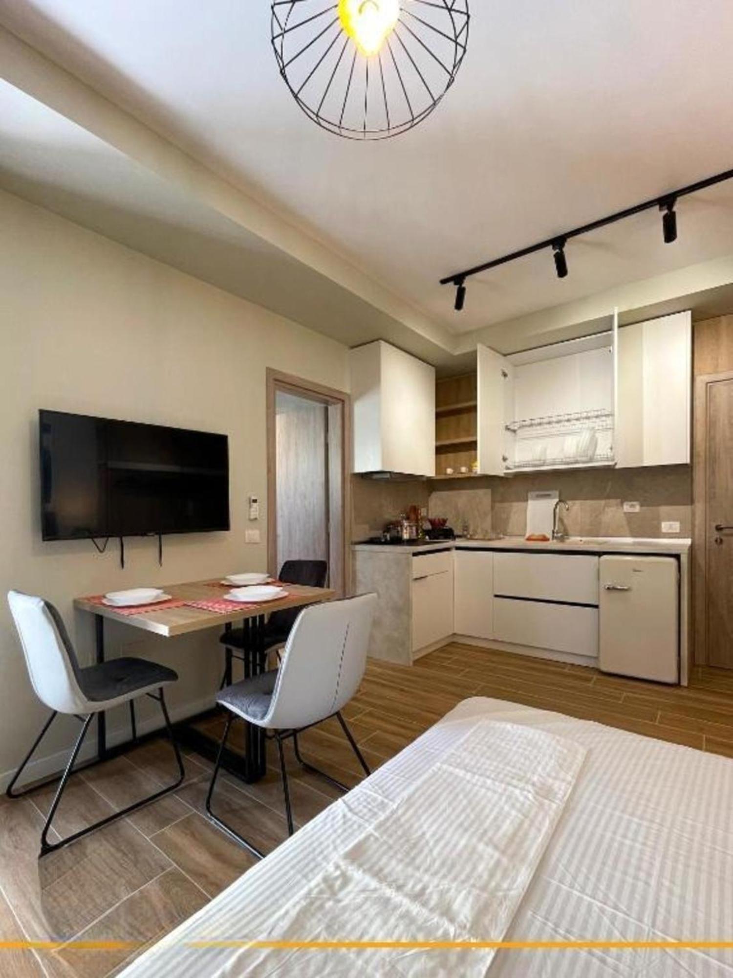Flori Apartments Saranda Kültér fotó
