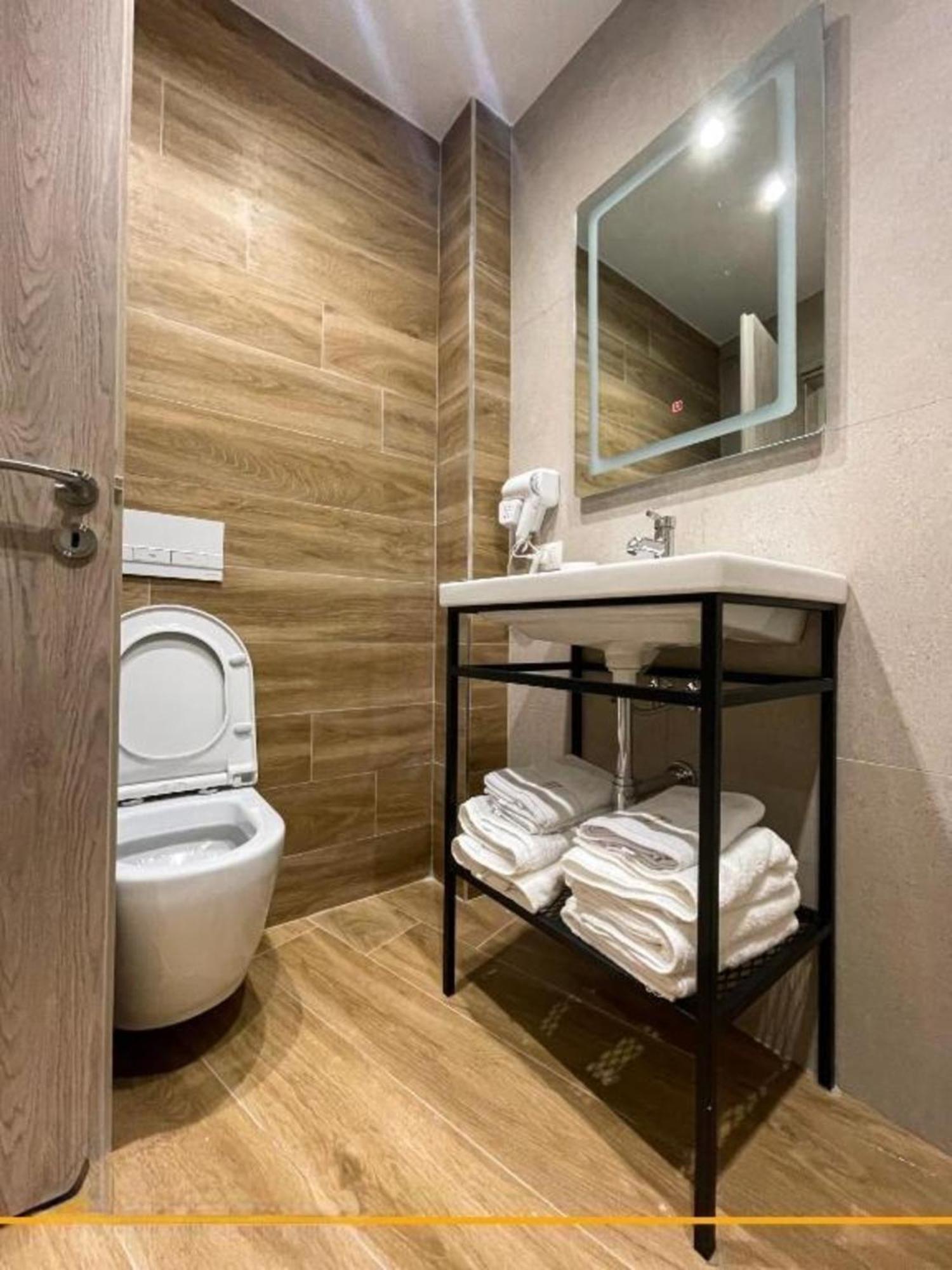 Flori Apartments Saranda Szoba fotó
